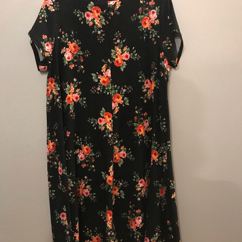 FOREVER ROSE Flower dress - Picture 2 of 3